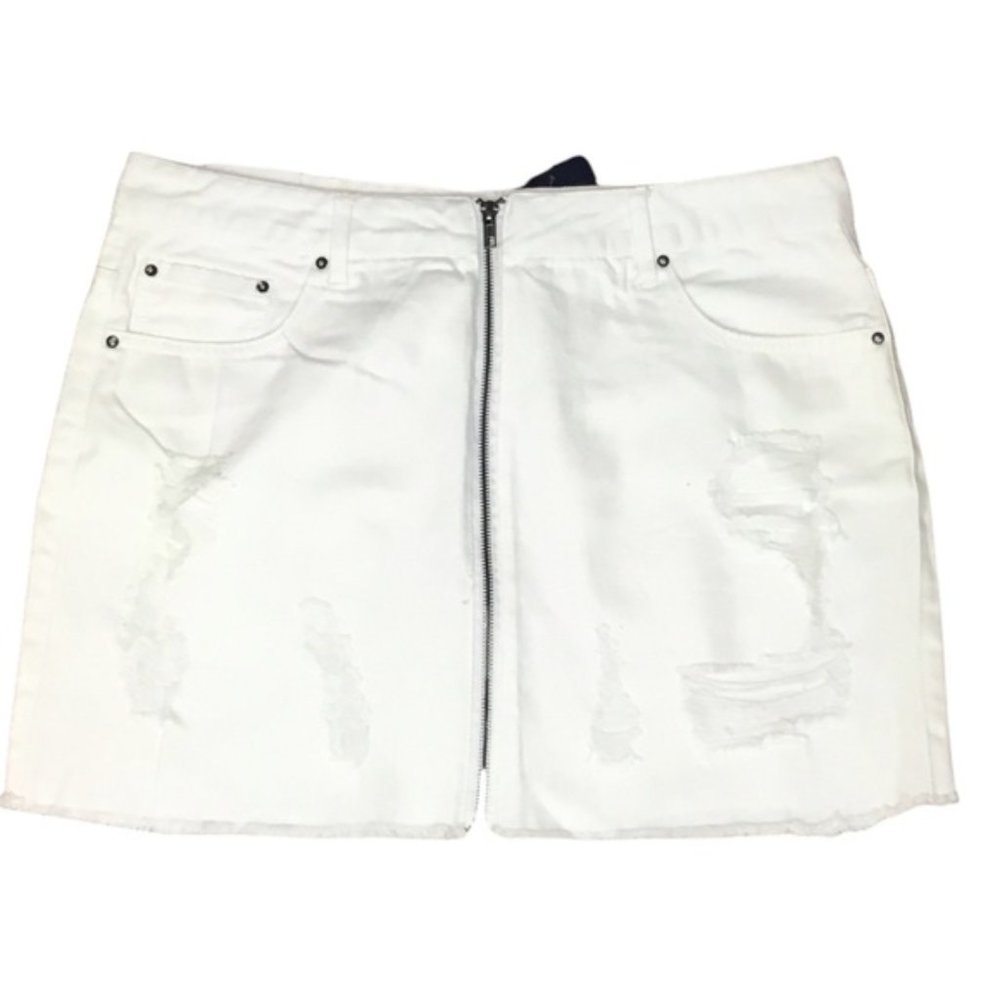 Forever 21 White Front Zip Mini Jean Skirt Size 30 NWT Distressed Denim